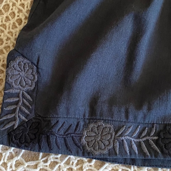 Linen Short Sleeve Peasant Dark Blue Top Embroidered Flowers Size Large - Picture 14 of 17